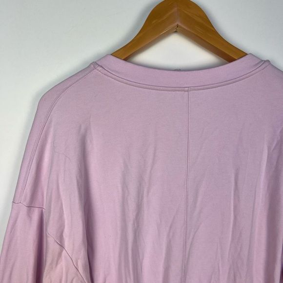 Fabletics V Neck Sweatshirt Pullover Top w Pockets Baby Pink Athleisure size M - Picture 6 of 10